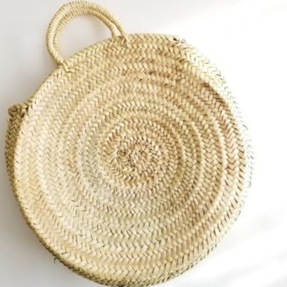 Moroccan Round Straw Bag - Picture 2 of 8